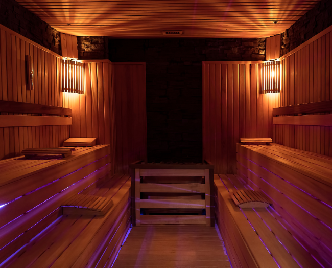 Dry Sauna vs Wet Sauna: Benefits, Differences, and How to Choose