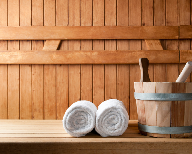 Sauna Blanket vs Sauna: Choosing the Right Sauna Solution