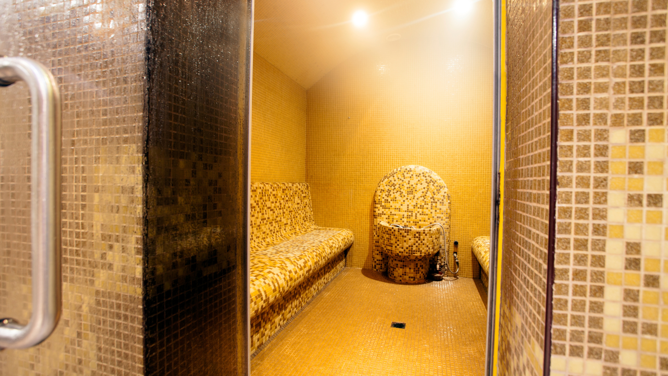 Steam Room Therapy for Colds