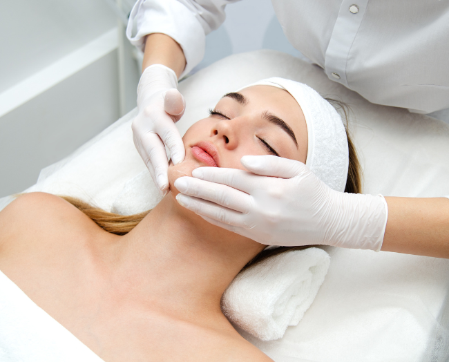 The Ultimate Guide to Maximizing Your Spa Experience: Safety, Benefits, and Trends