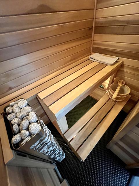 Huum Steel Mini - 3.5kW Sauna Heater Package - detail view