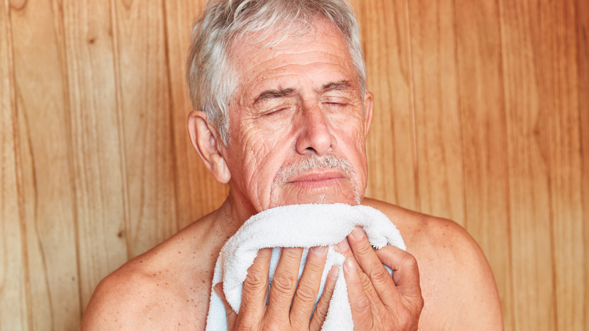 Should You Wipe Sweat in Sauna