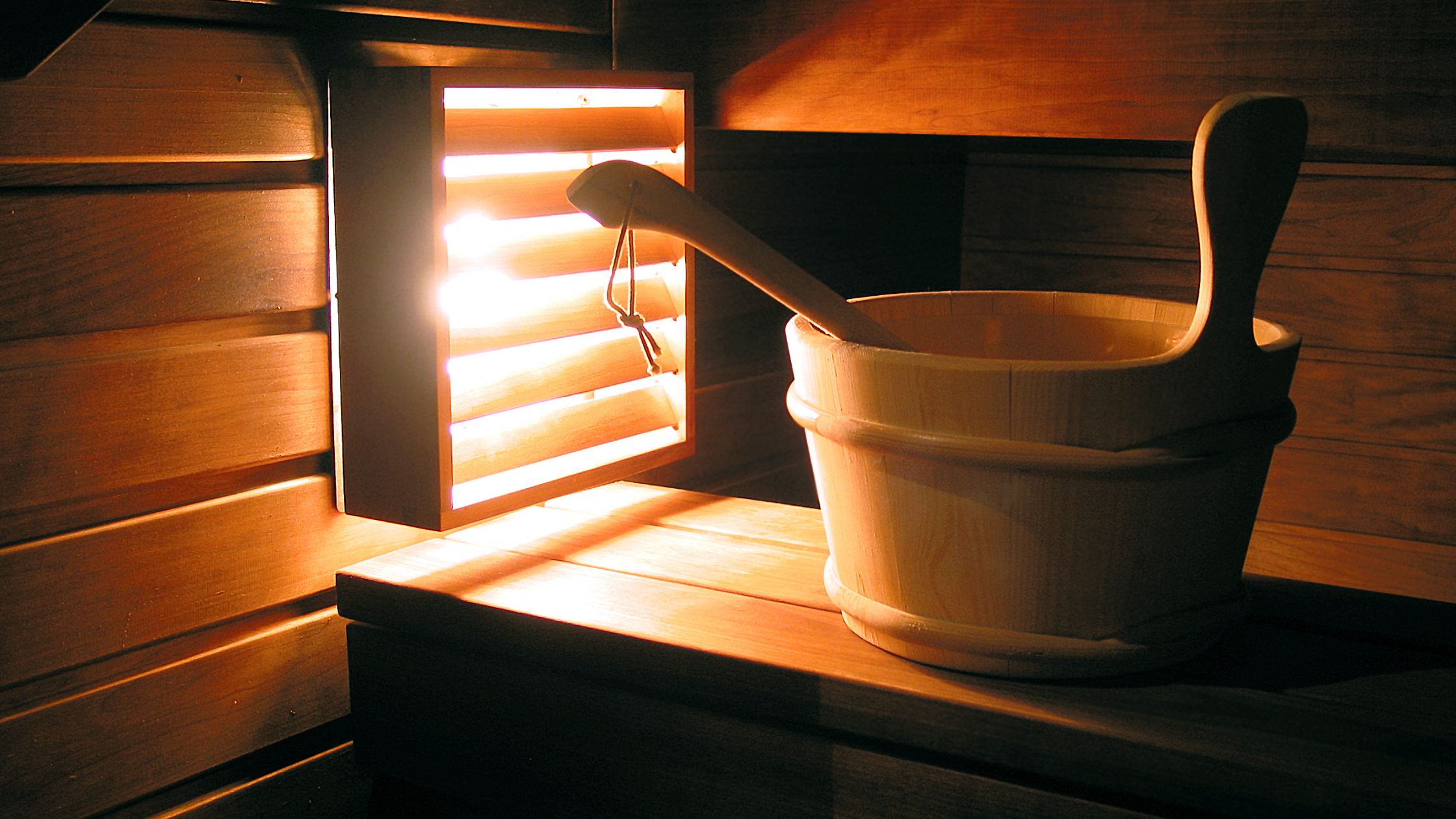 The Ultimate Guide to Using a Sauna: Tips for Beginners and Enthusiasts